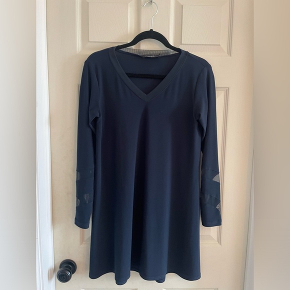 Navy tunic top - Picture 1 of 2